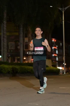 Runner Photo 1827620