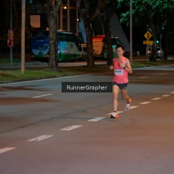 Runner Photo 1827632