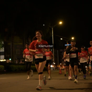 Runner Photo 1827640
