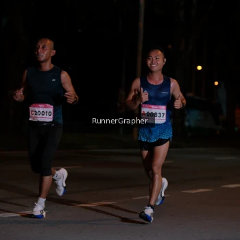 Runner Photo 1827642