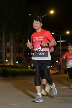 Runner Photo 1827666
