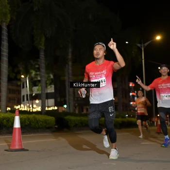 Runner Photo 1827674