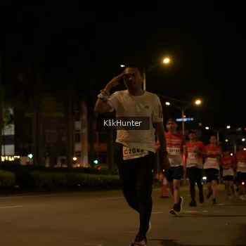 Runner Photo 1827692