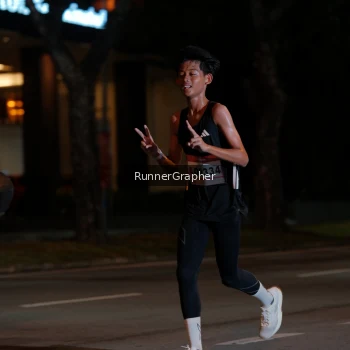 Runner Photo 1827696