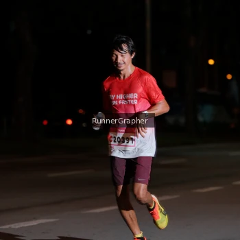 Runner Photo 1827699