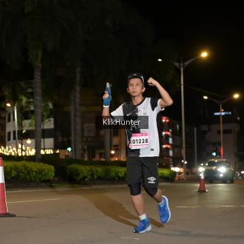 Runner Photo 1827727