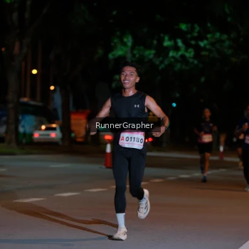 Runner Photo 1827730