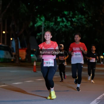 Runner Photo 1827735