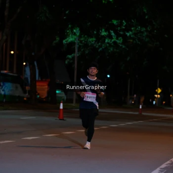 Runner Photo 1827754