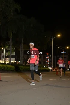 Runner Photo 1827774