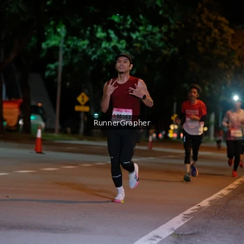 Runner Photo 1827784