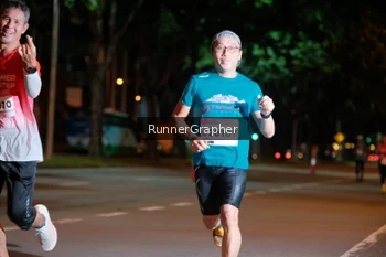 Runner Photo 1827817