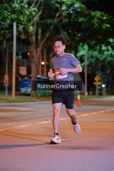 Runner Photo 1827953