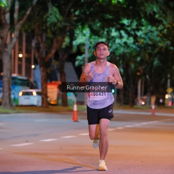 Runner Photo 1827957