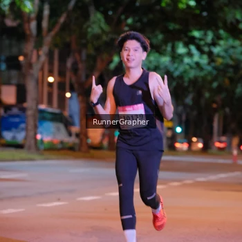 Runner Photo 1827960