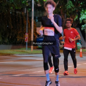 Runner Photo 1827962
