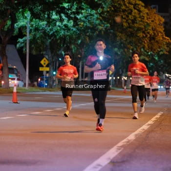 Runner Photo 1827978