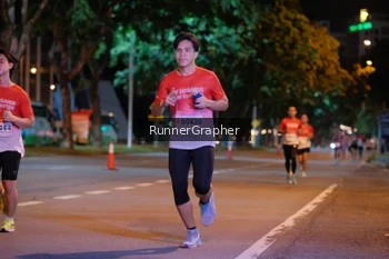 Runner Photo 1827980