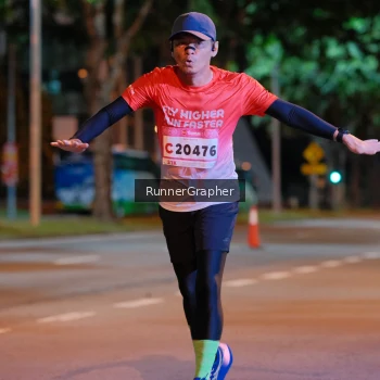 Runner Photo 1827992