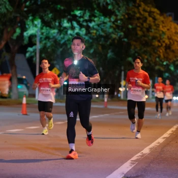 Runner Photo 1828007