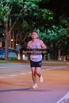 Runner Photo 1828019