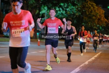 Runner Photo 1828062