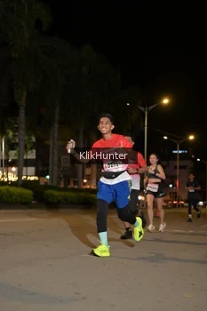 Runner Photo 1828099