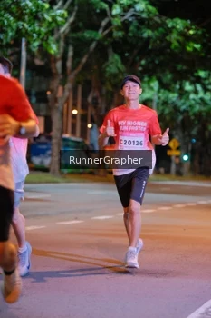 Runner Photo 1828201