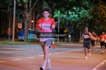 Runner Photo 1828219