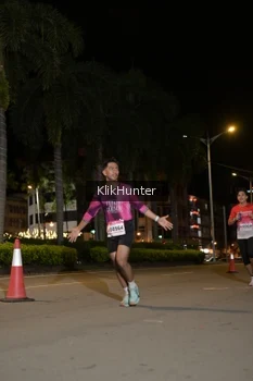 Runner Photo 1828239
