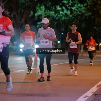 Runner Photo 1828371