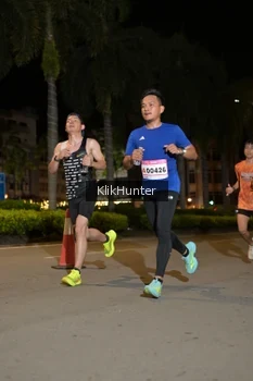 Runner Photo 1828394