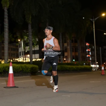 Runner Photo 1828545