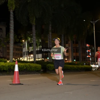 Runner Photo 1828546