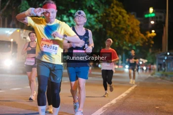 Runner Photo 1828592