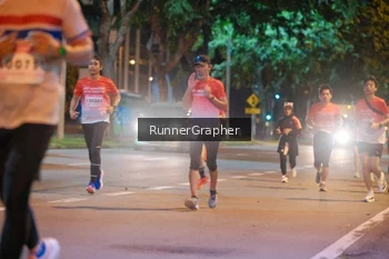 Runner Photo 1828676