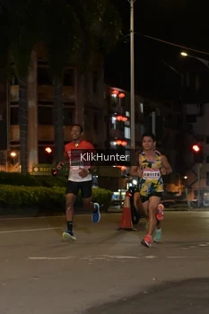 Runner Photo 1828691