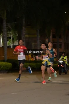 Runner Photo 1828698