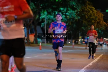 Runner Photo 1829040