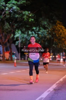 Runner Photo 1829140