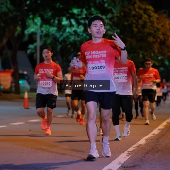 Runner Photo 1829404
