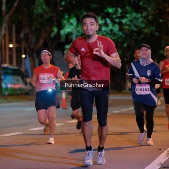 Runner Photo 1829919