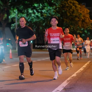 Runner Photo 1829987