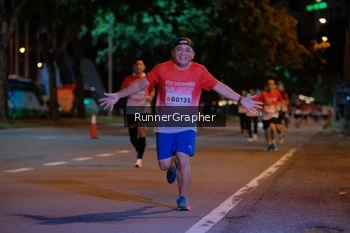 Runner Photo 1829993