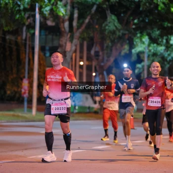 Runner Photo 1830182