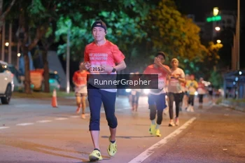 Runner Photo 1830240