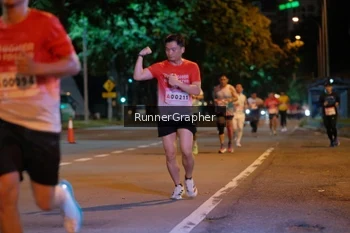 Runner Photo 1830274
