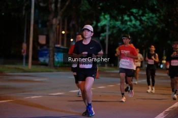 Runner Photo 1830588