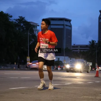 Runner Photo 1830606