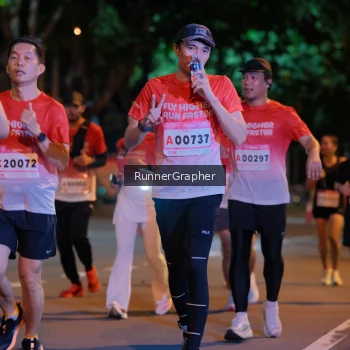 Runner Photo 1830732